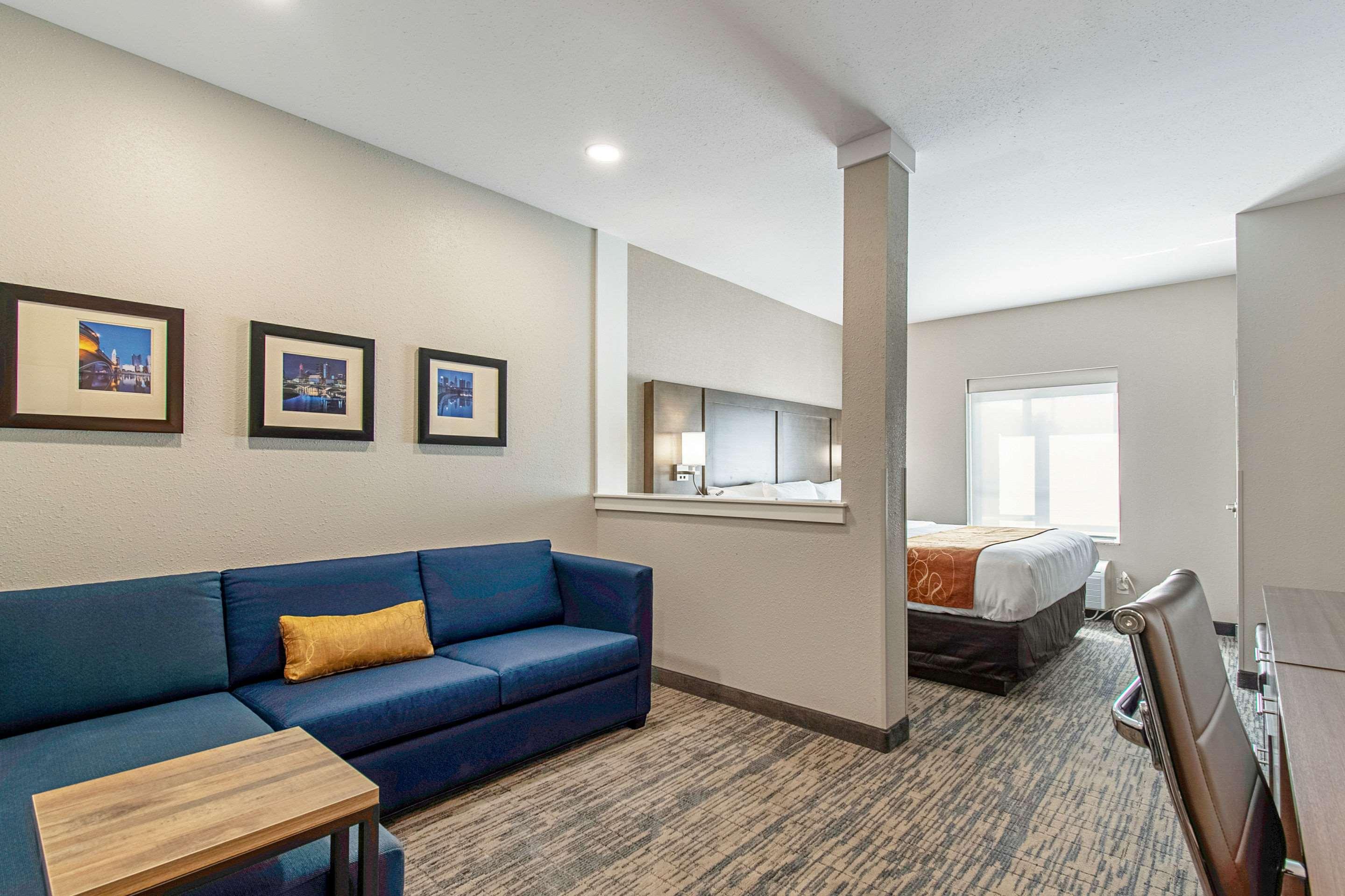 Comfort Suites Grove City - Columbus South Εξωτερικό φωτογραφία
