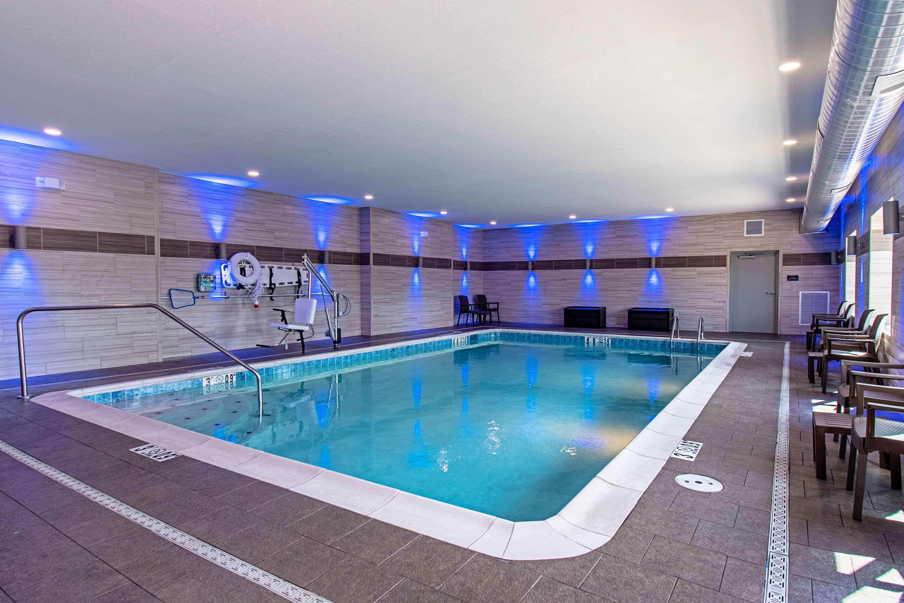 Comfort Suites Grove City - Columbus South Εξωτερικό φωτογραφία